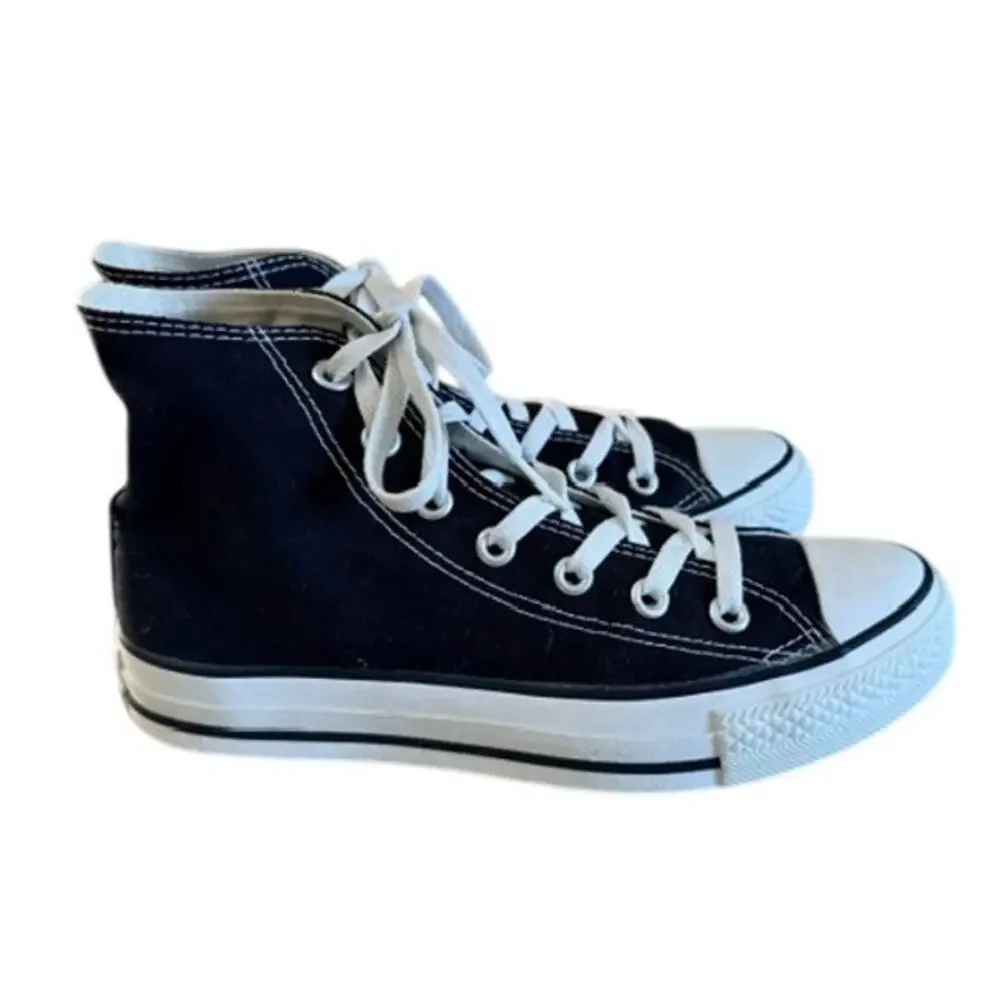 Converse Chuck Taylor All Star High Top Sneakers  Women's 7.5